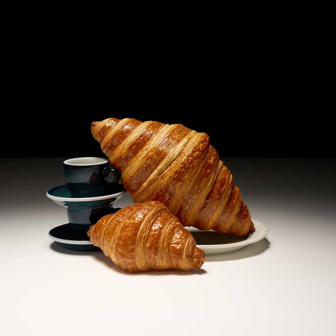 The Grand Croissant + 3 Dips